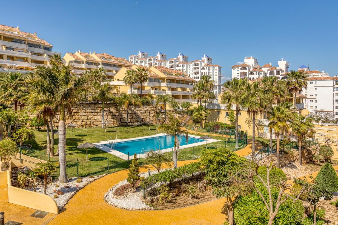 Hanami Puerto Alto Pa 1-1 Estepona Ngoại thất bức ảnh