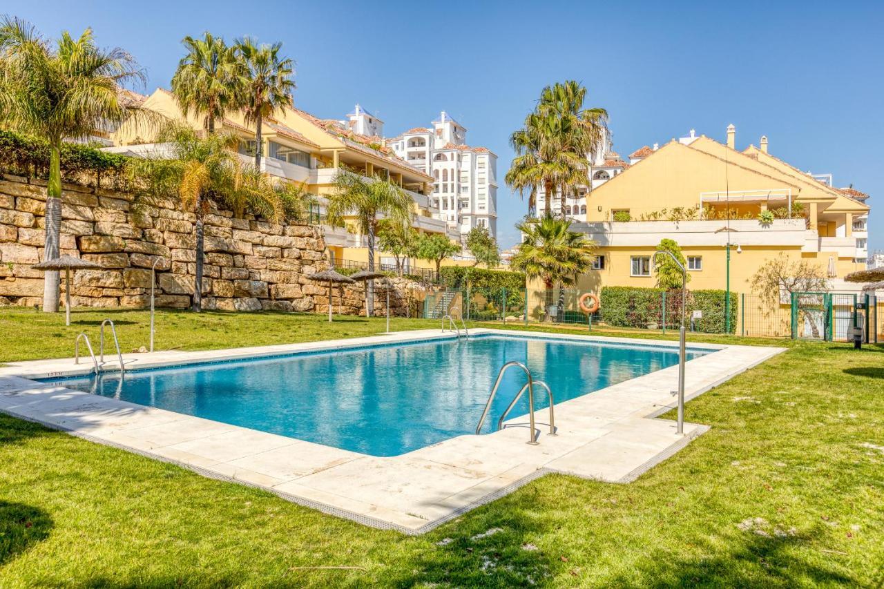 Hanami Puerto Alto Pa 1-1 Estepona Ngoại thất bức ảnh